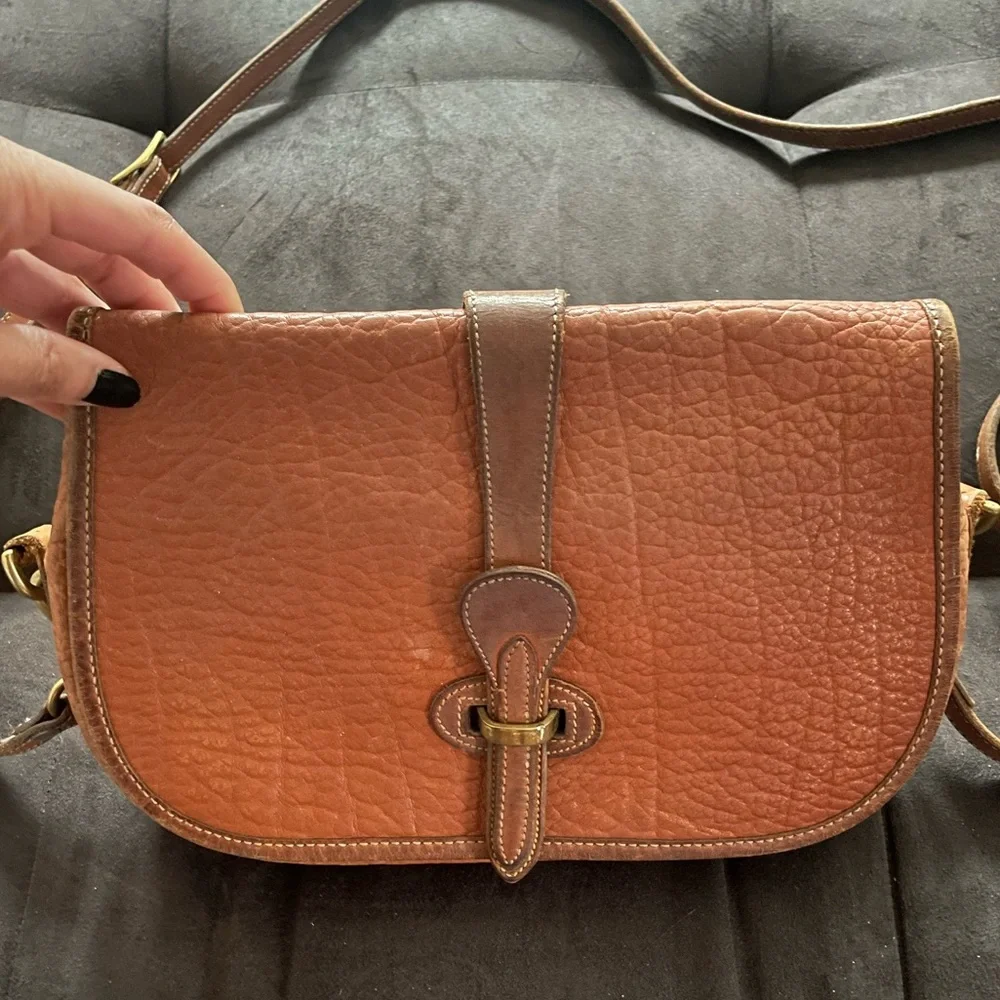 ✨Dooney & Bourke bag - Picture 1 of 9